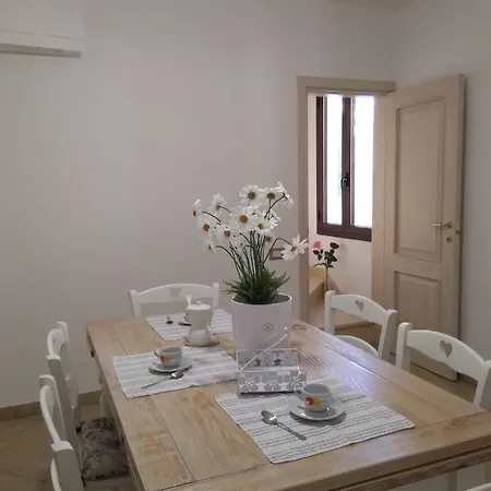 Apartment Zia Cosi Parabita