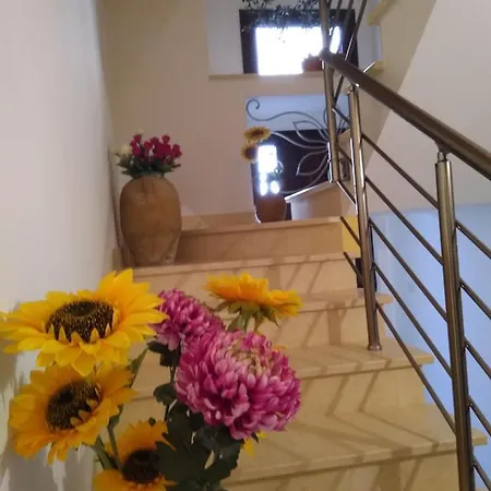 Zia Cosi Apartment